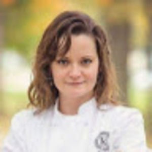 Meet your Posher, Carissa